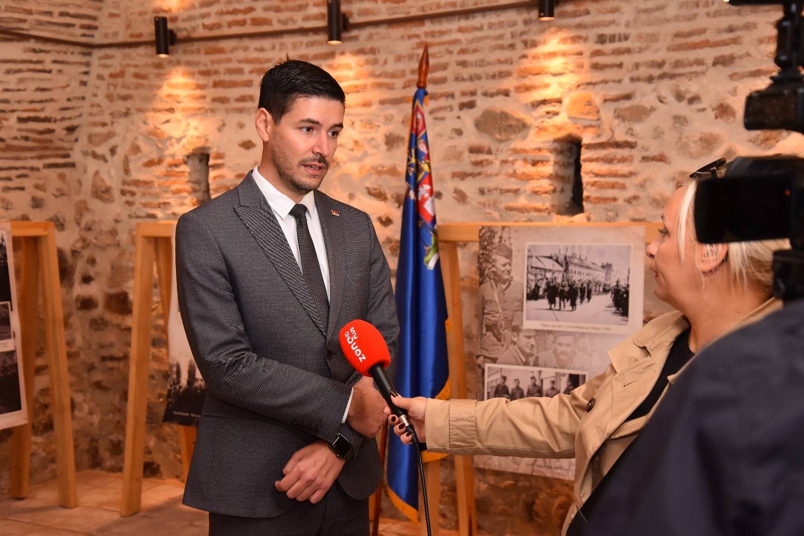 Slika23